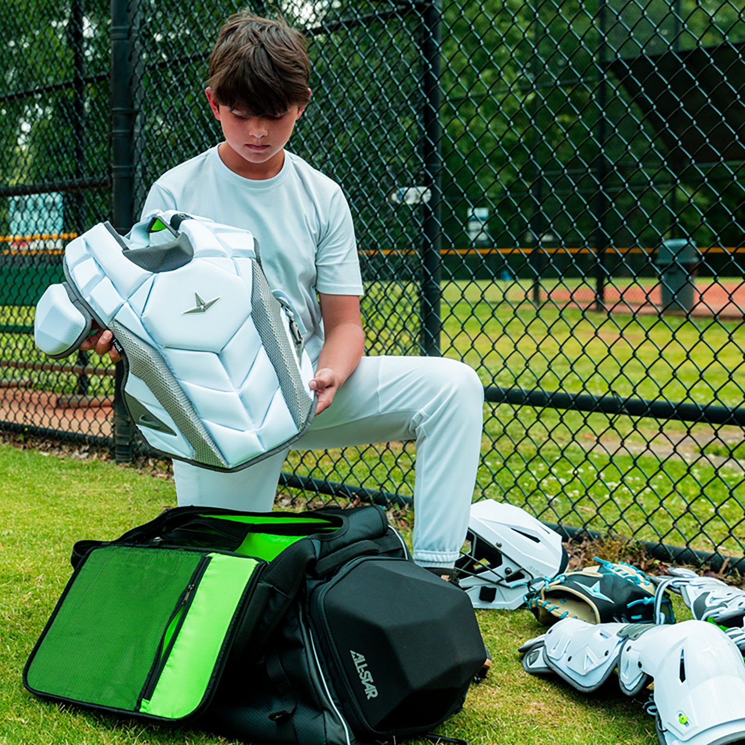 All-Star Boys' MVP Pro Catching Kit - view number 6