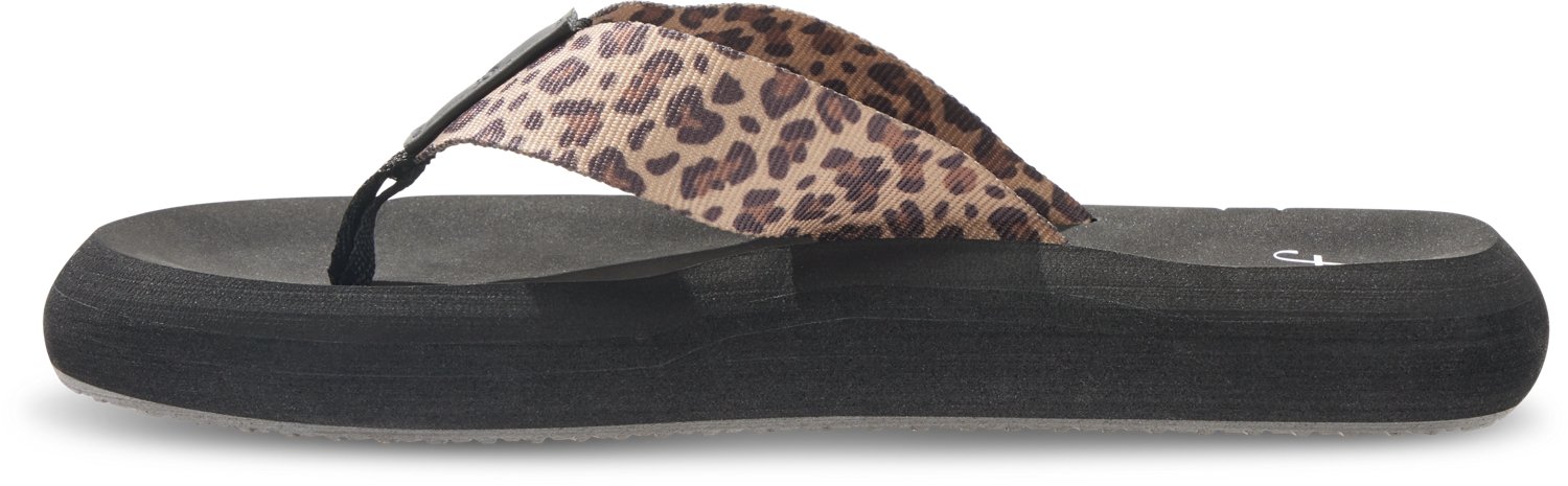 Freely Women's Cheetah Print Belted Flip Flops - view number 2