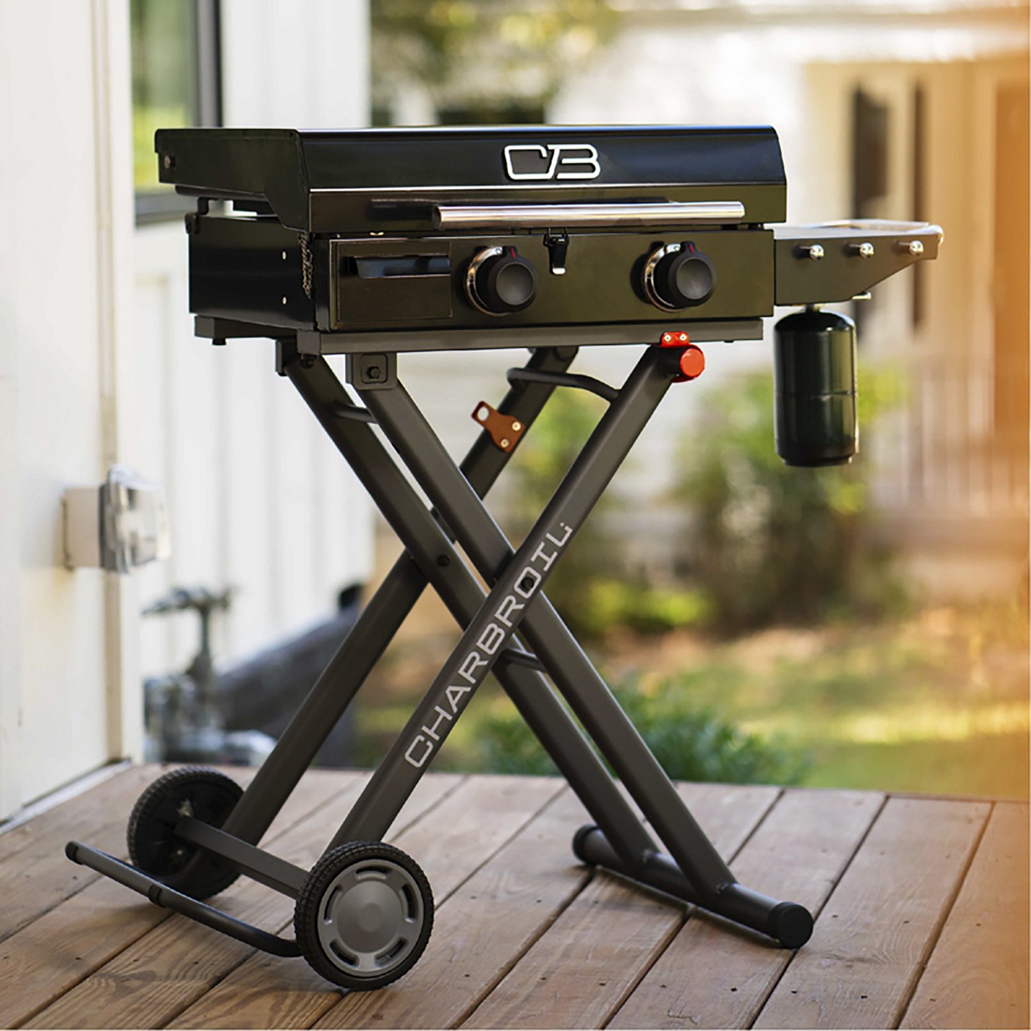 Charbroil® 22" Performance Series™ Folding Cart 2 Burner Portable Propane Gas Griddle - view number 6
