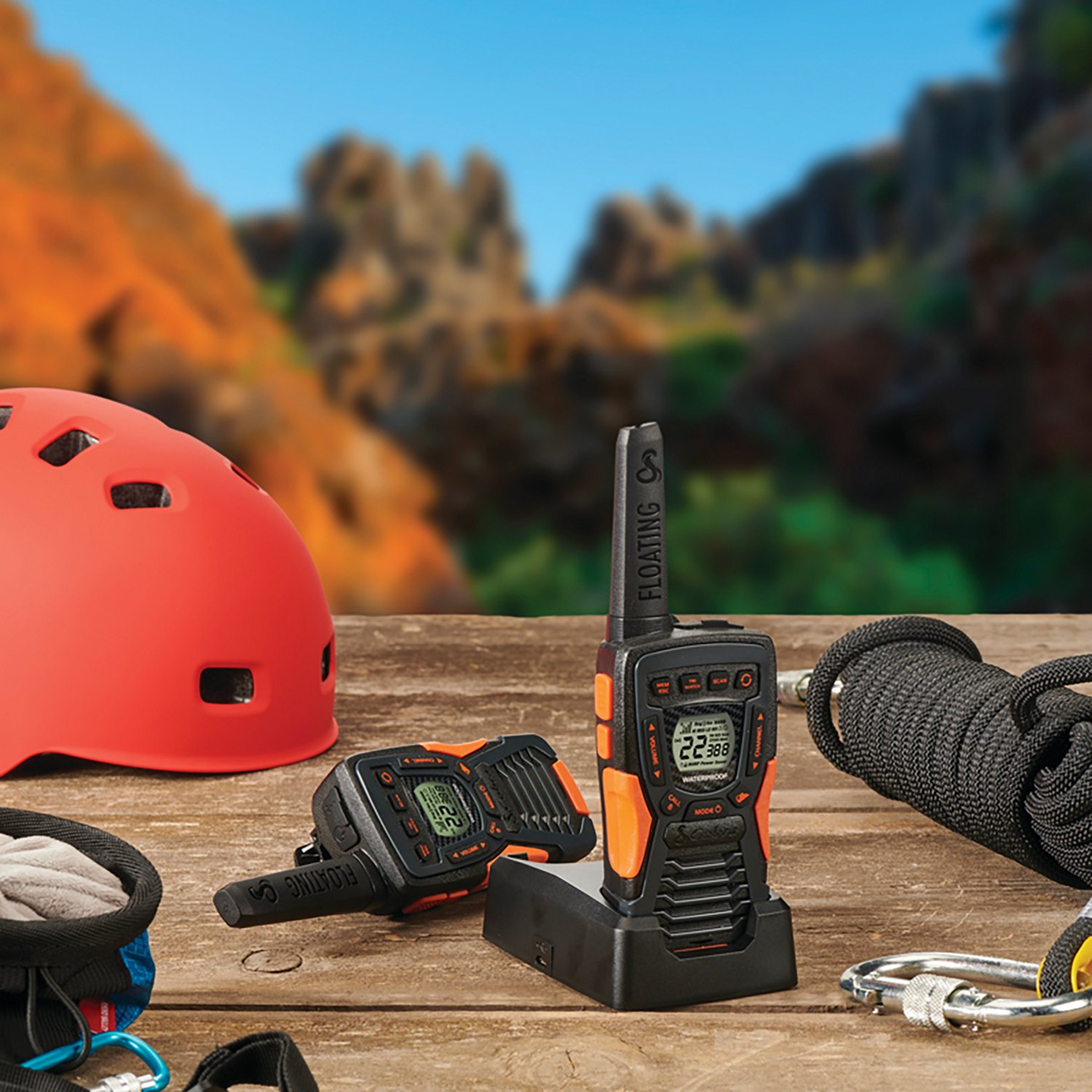 Cobra ACXT1035R Two-Way Radios 2-Pack - view number 7