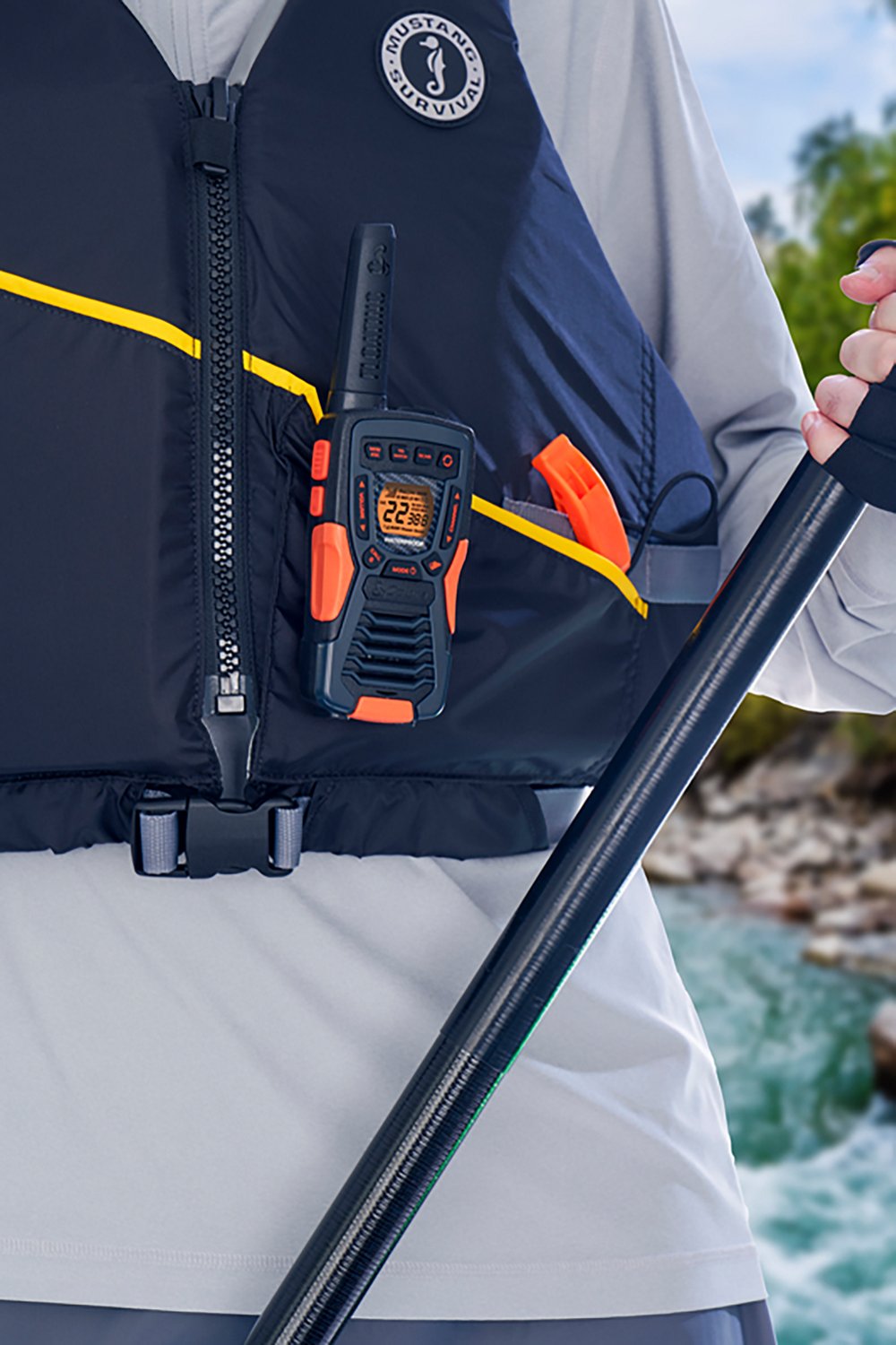 Cobra ACXT1035R Two-Way Radios 2-Pack - view number 8