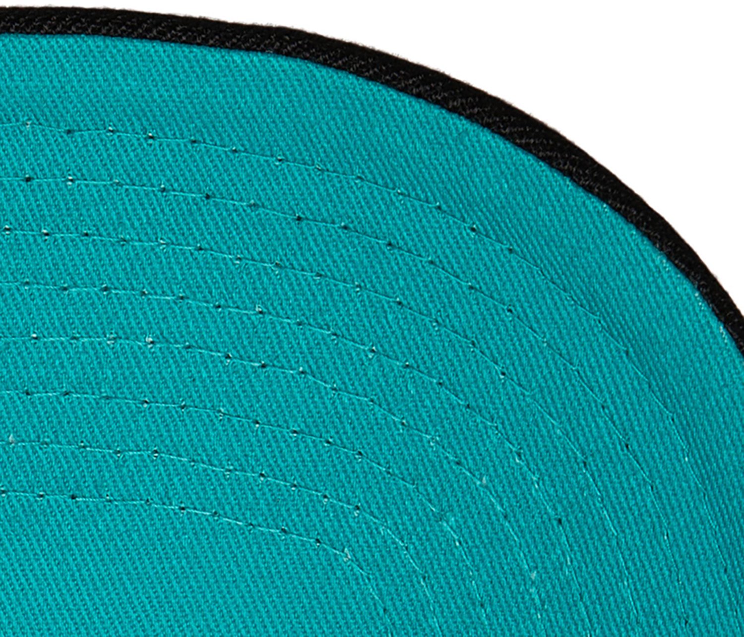 Mitchell & Ness Grizzlies Chain Gang Hardwood Classics Pro Cap - view number 4