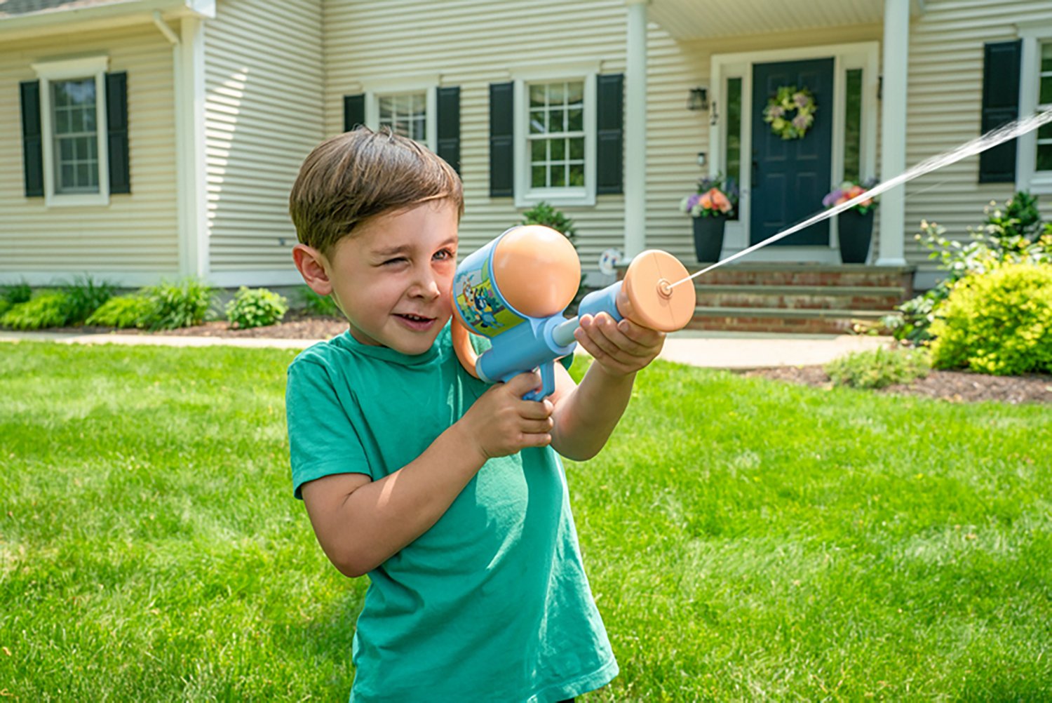 Bluey Splash Blaster Water Blaster - view number 4