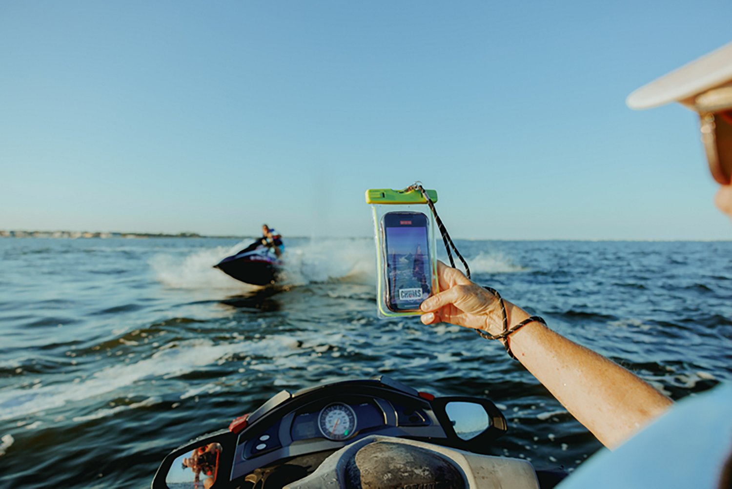 Chums Glow Phone Pouch                                                                                                           - view number 4