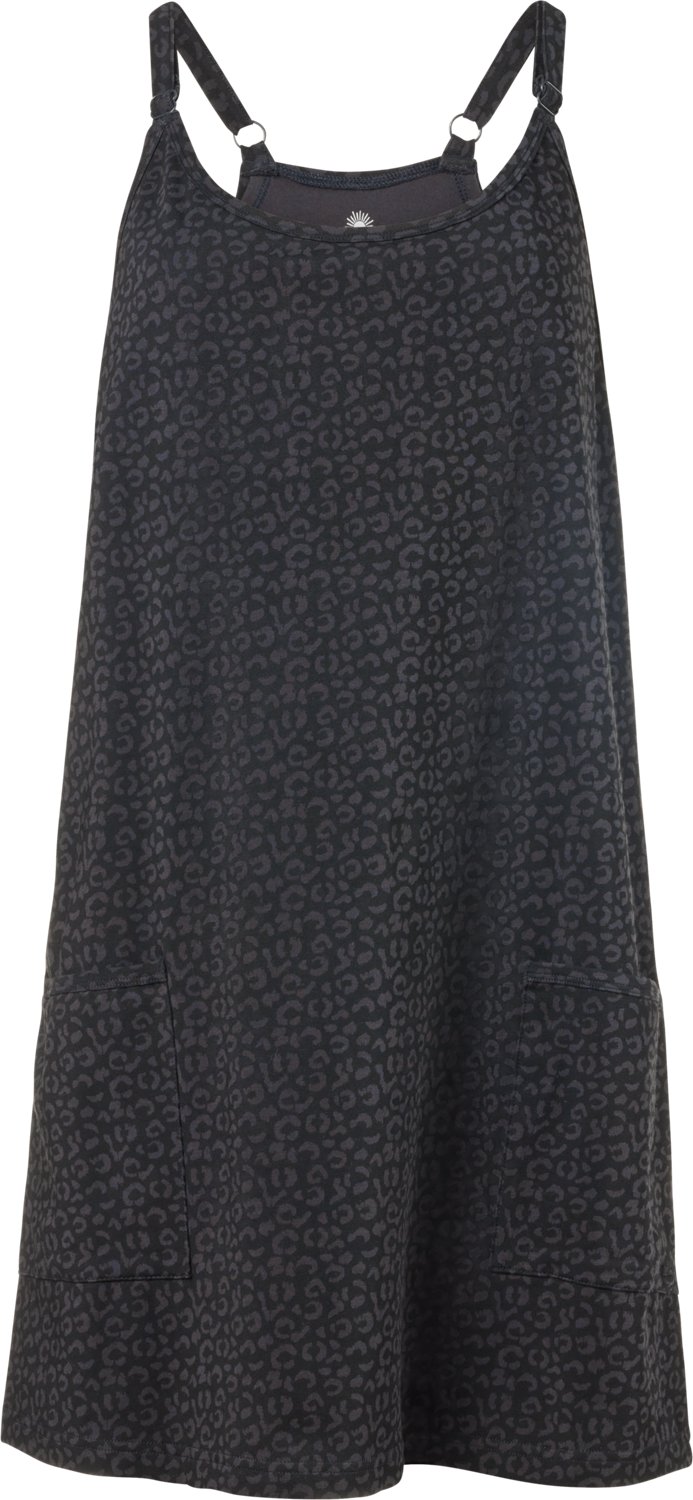 Jadelynn Brooke Women's On The Go Solid Shorts Dress