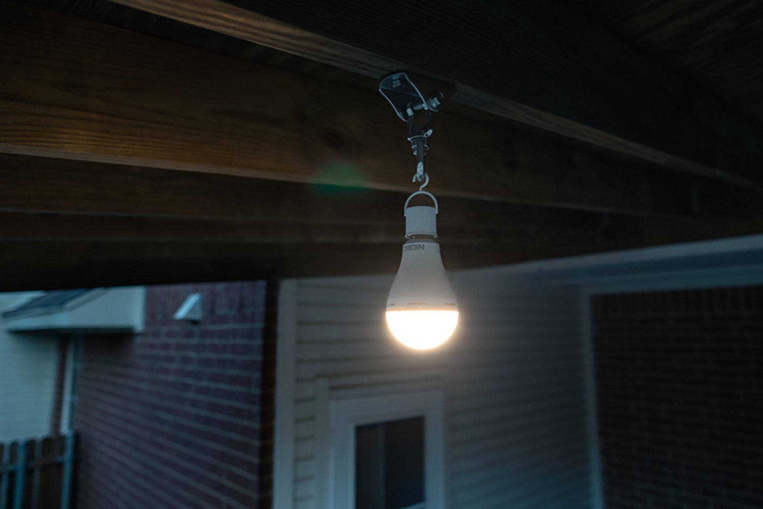NEBO Blackout Emergency LED Bulb 2-Pack  - view number 6
