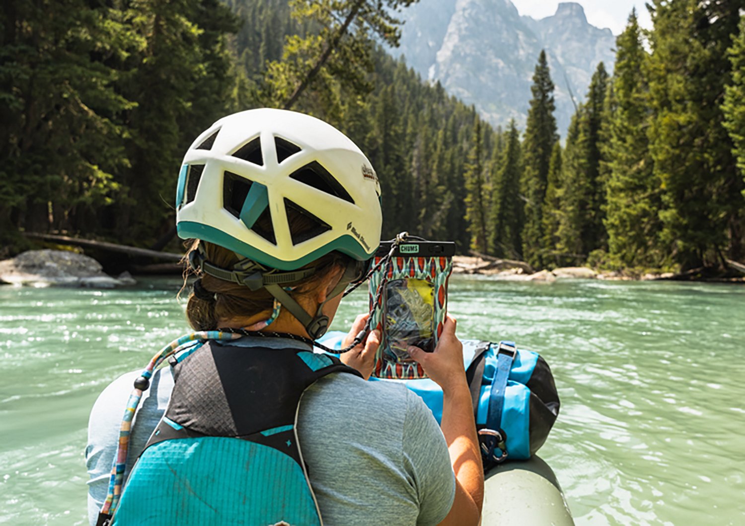 Chums Floating Phone Protector - view number 4