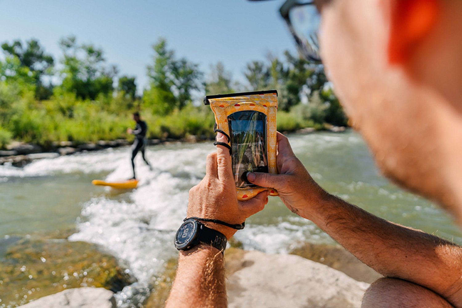 Chums Floating Phone Protector - view number 5