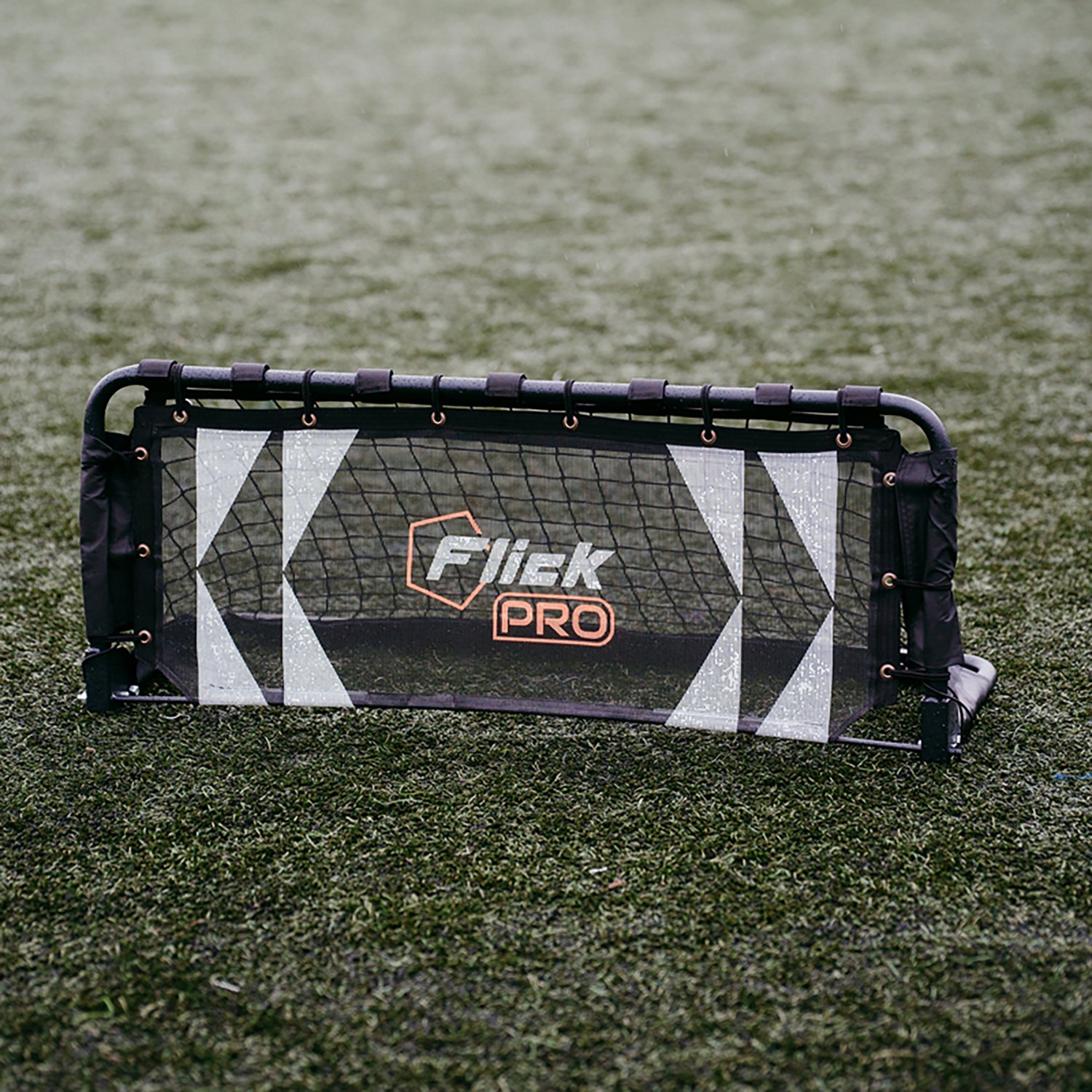 Flick PRO Flexfold Soccer Rebounder