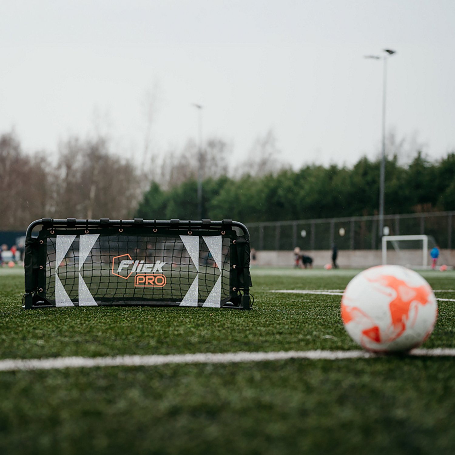 Flick PRO Flexfold Soccer Rebounder