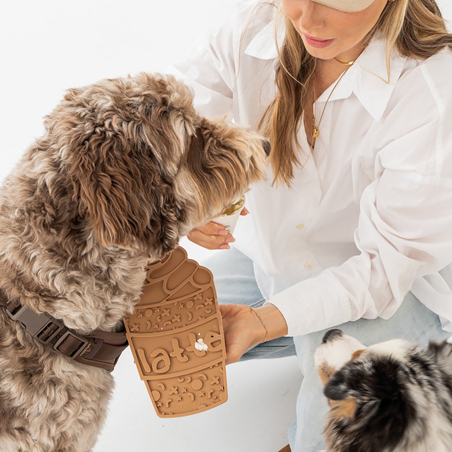 Dexypaws Pup-accino Enrichment Lick Mat - view number 4