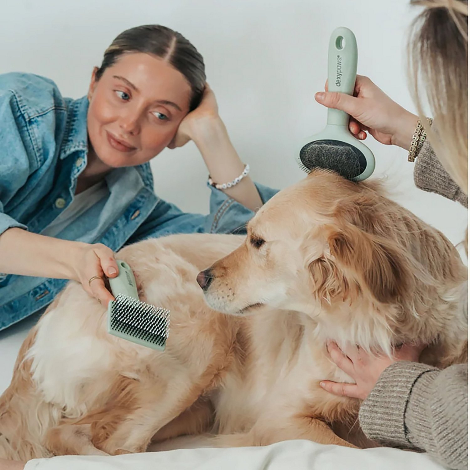 Dexypaws Soft Slicker Pet Brush - view number 4