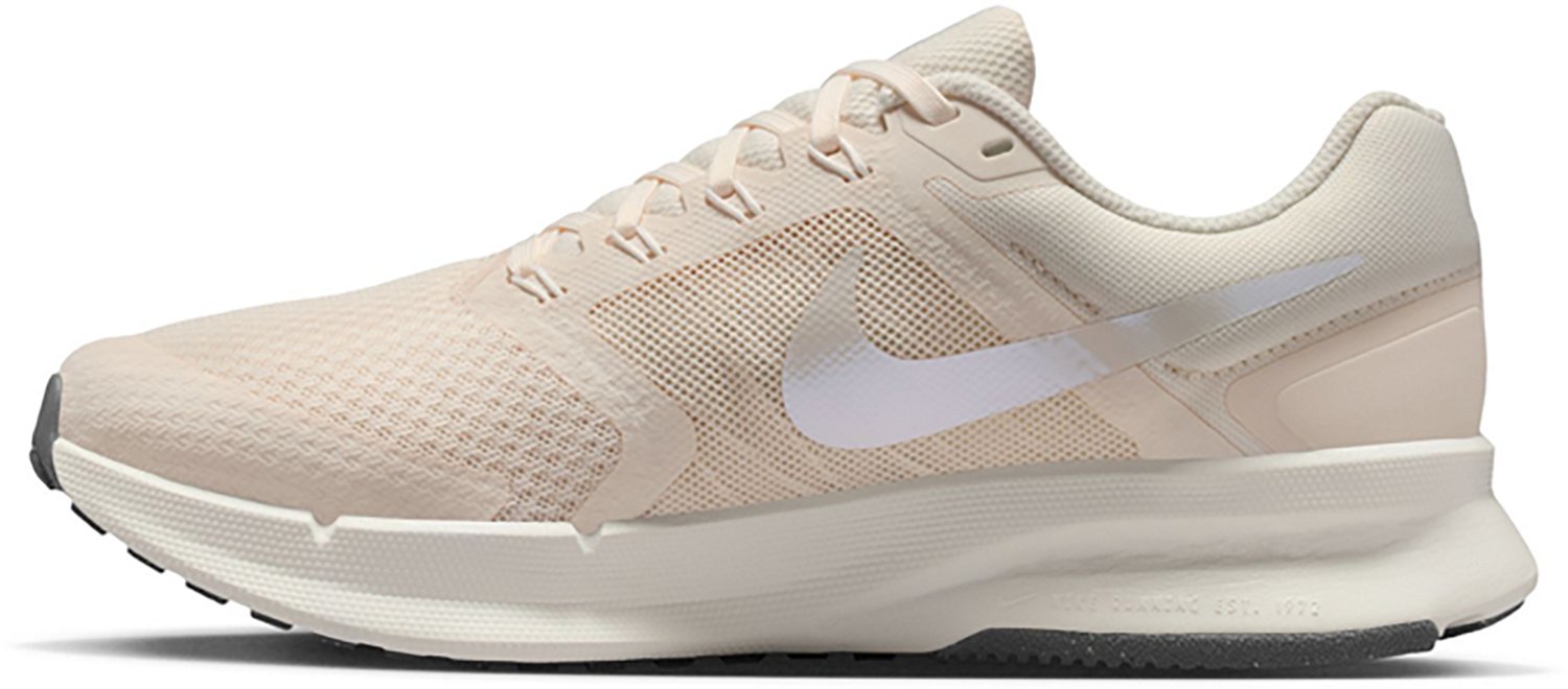 Nike Women's Run Swift 3 Running Shoes - view number 2