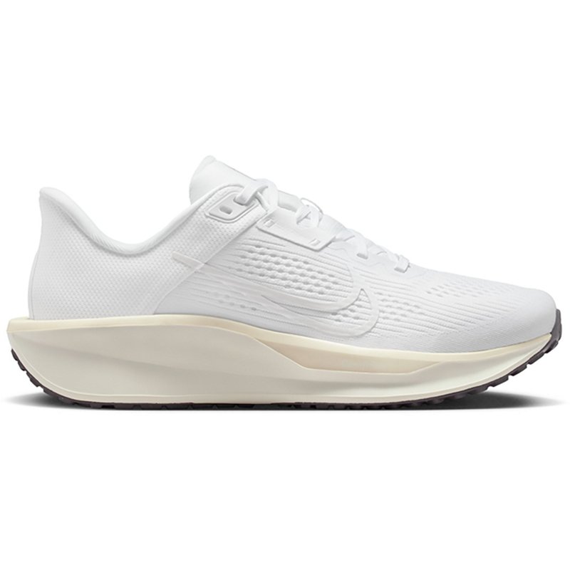 Nike Women's Quest …