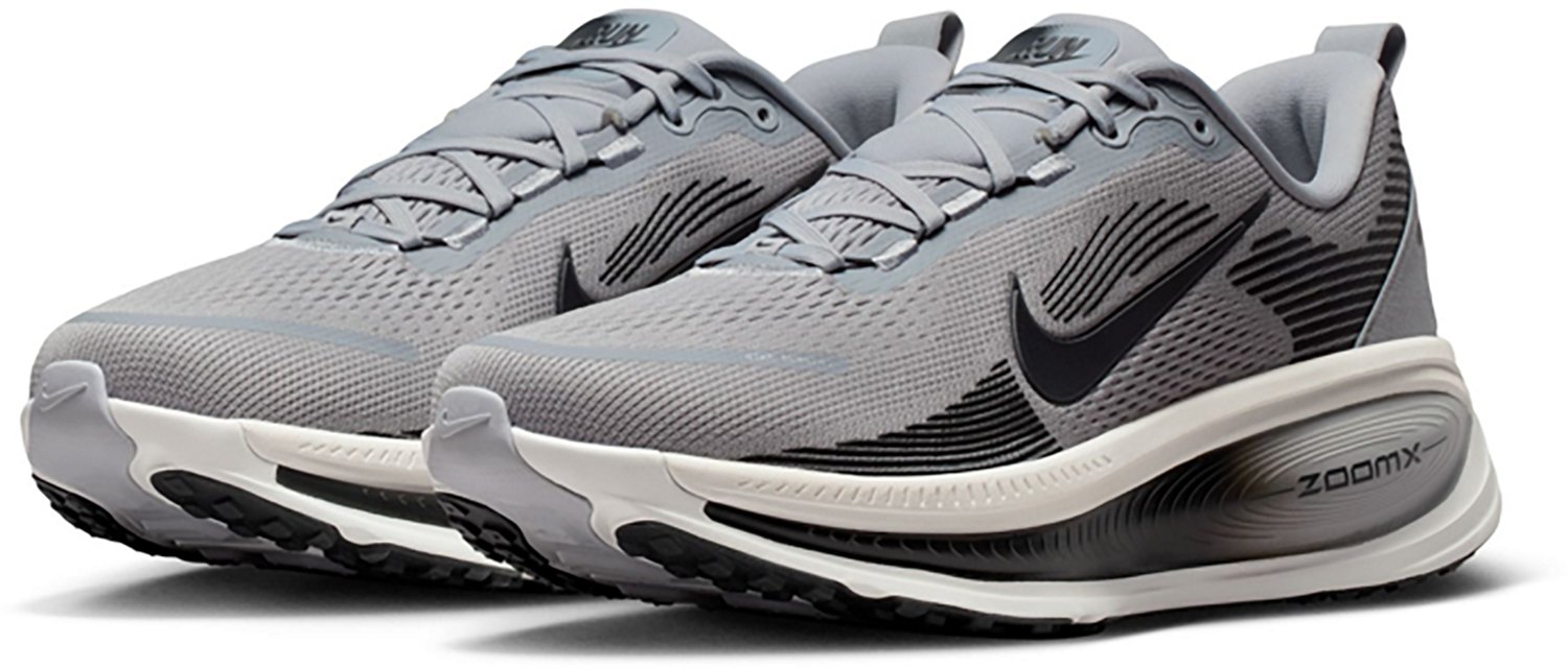 Nike Men's Vomero 18 Running Shoes - view number 3