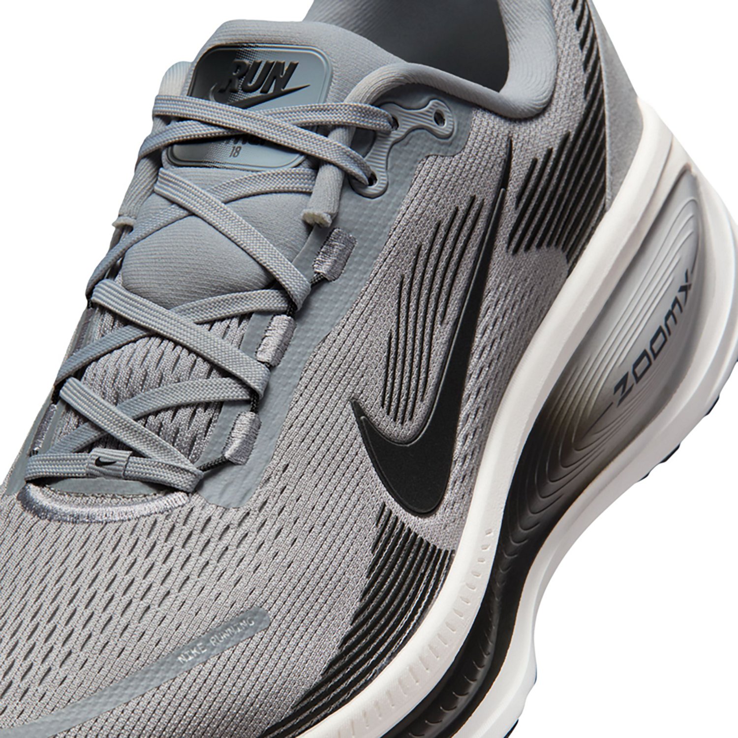 Nike Men's Vomero 18 Running Shoes - view number 8
