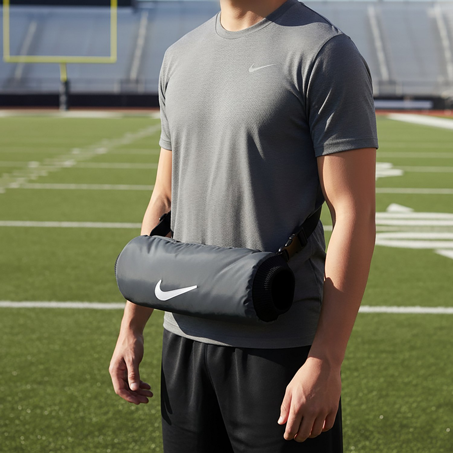 Nike TF Pro Hyperwarm 2.0 Handwarmer - view number 2