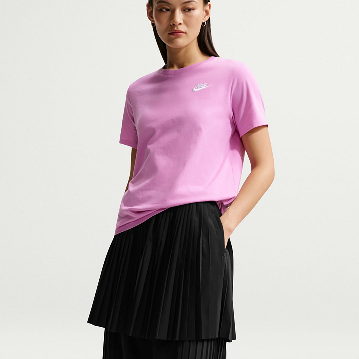 Nike Women's Sportswear Club T-shirt - view number 5