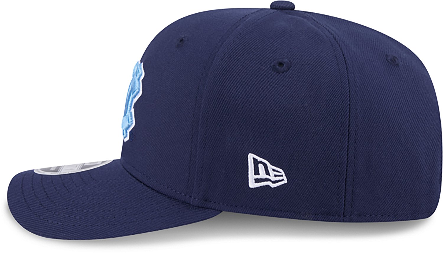 New Era Adults' UNC Primary Logo 9SEVENTY Stretch-Snap Trucker Cap - view number 5