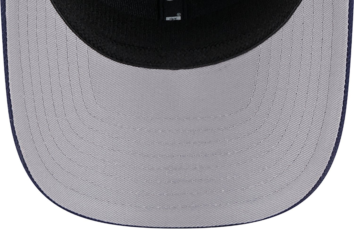 New Era Adults' UNC Primary Logo 9SEVENTY Stretch-Snap Trucker Cap - view number 7