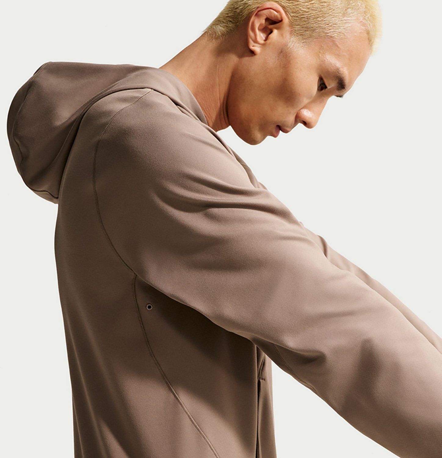 Nike Men's Dri-FIT UV Primary Knit Performance Pullover Hoodie - view number 3