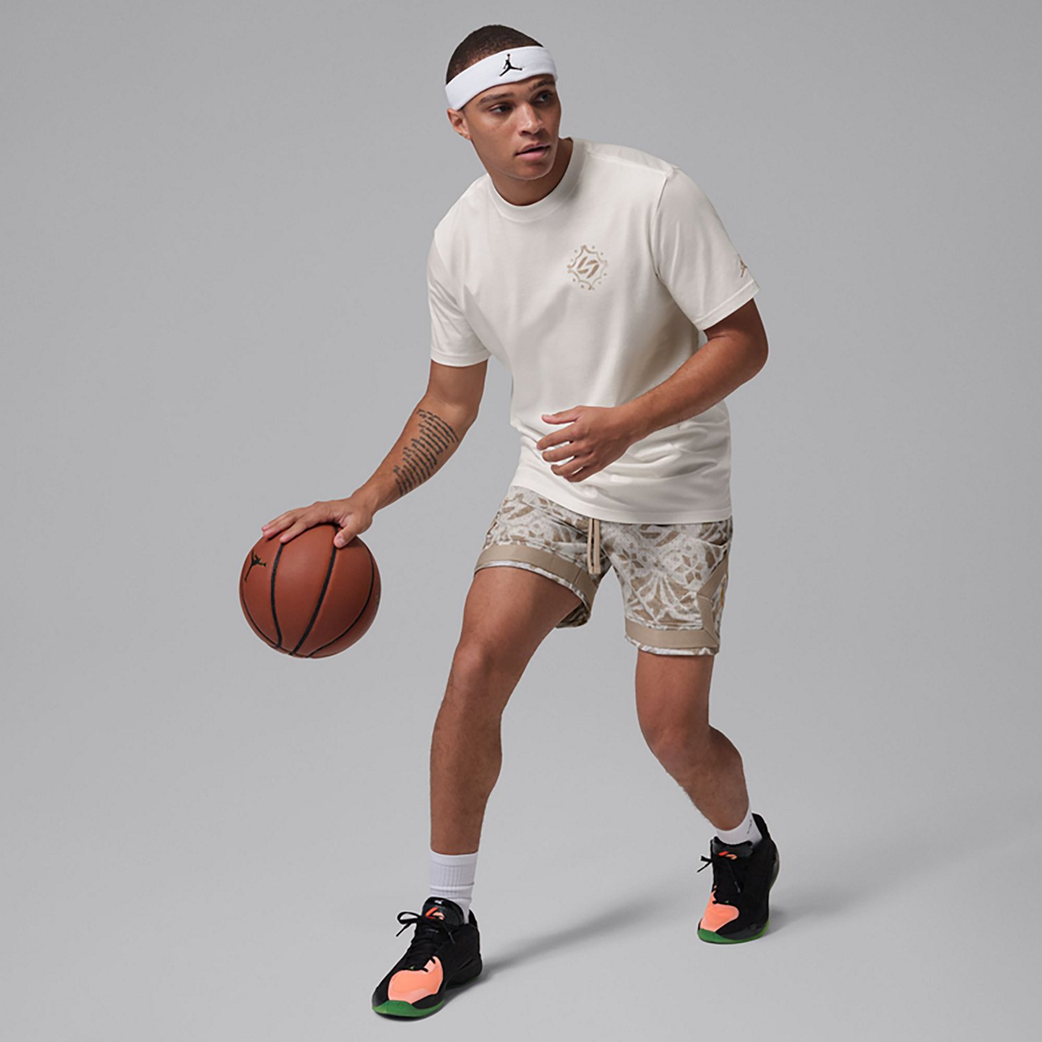 Jordan Men's Sport Luka Short Sleeve Crew T-shirt - view number 5