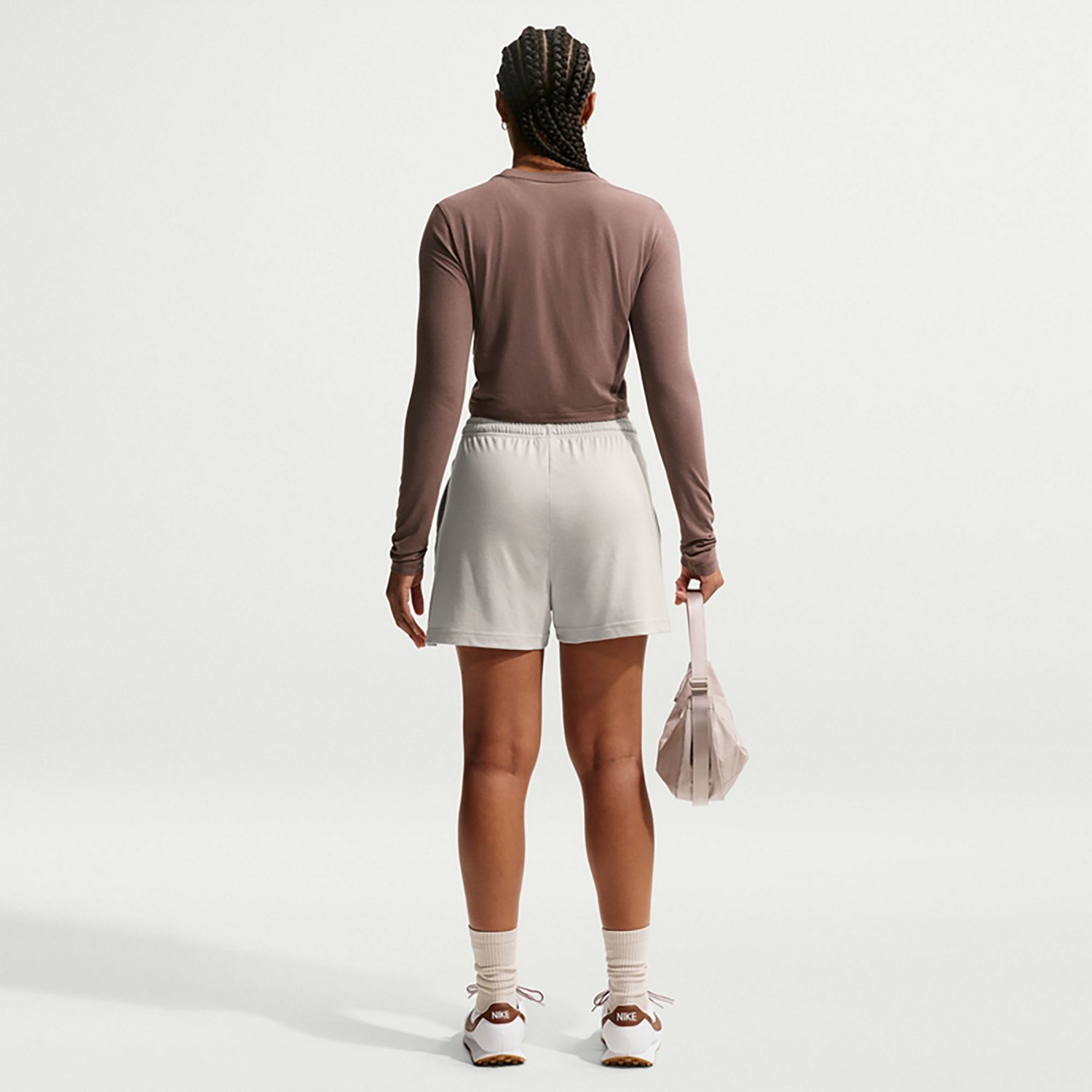 Nike Women's Nike Sportswear Chill Knit Lightweight Shorts 5 in. - view number 2