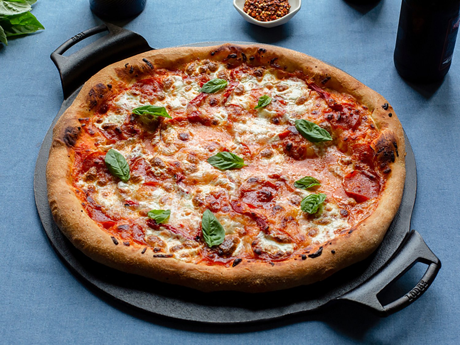 Lodge 15 in Cast Iron Pizza Pan - view number 5