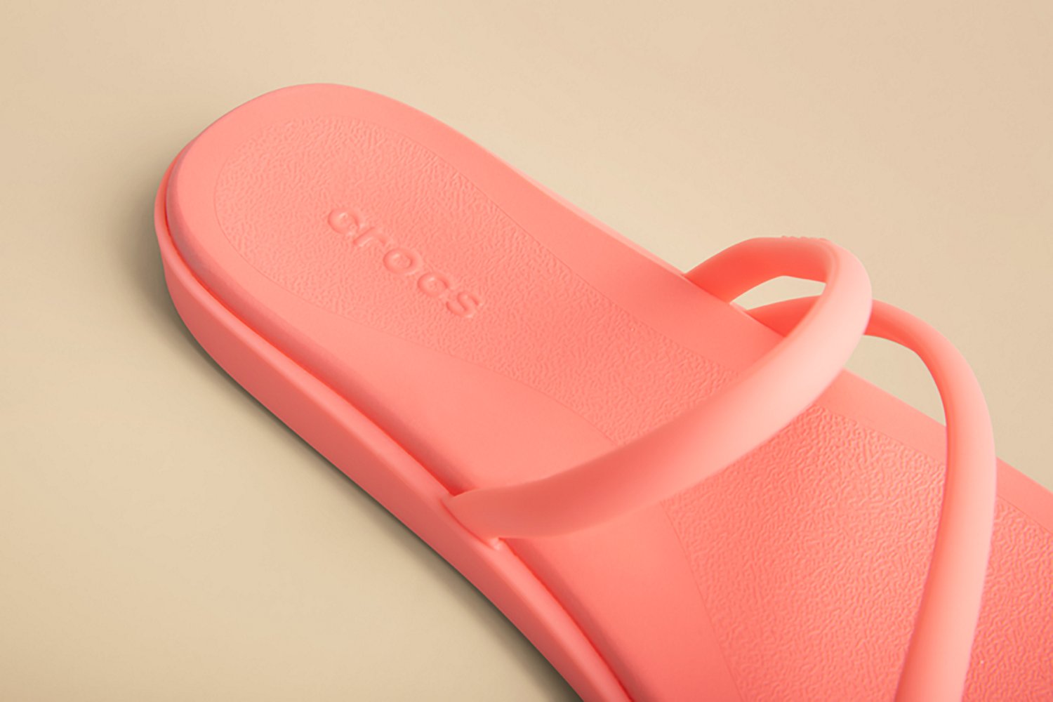 Crocs Women's Miami Toe Loop Sandal                                                                                              - view number 5