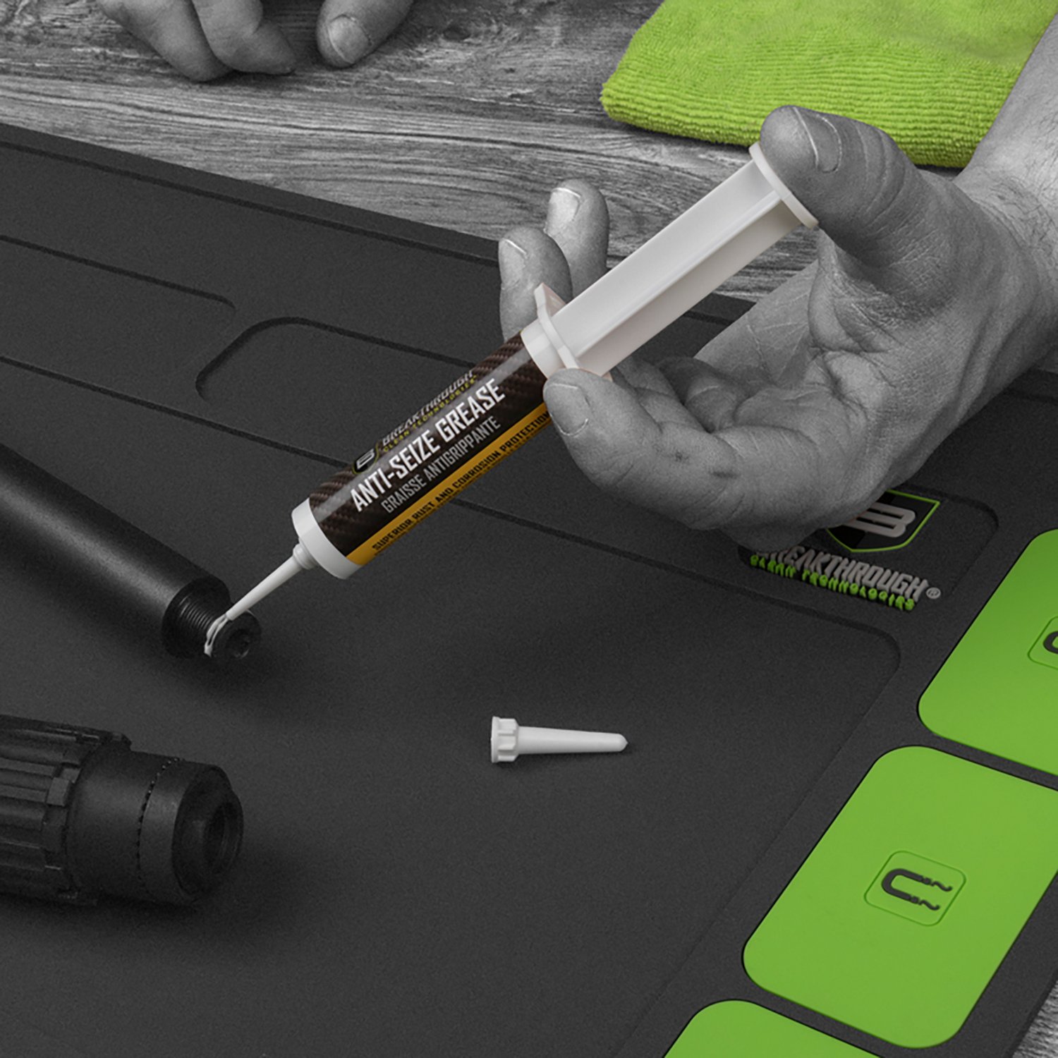 Breakthrough Clean Technologies 12 cc Antiseize Grease Syringe - view number 4