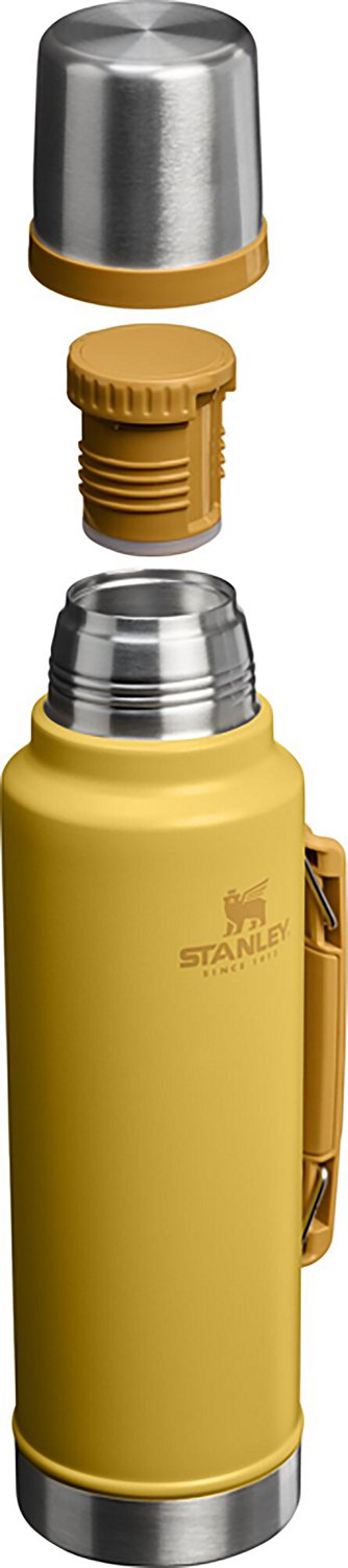 Stanley Classic 1.5 qt Legendary Bottle - view number 3