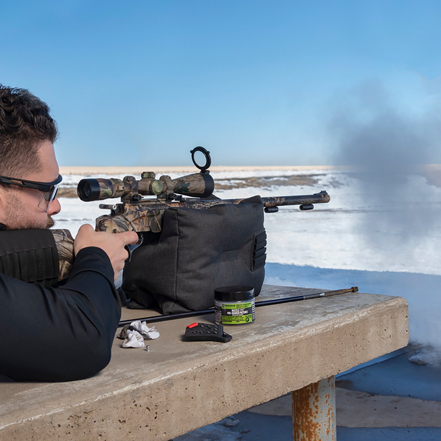 Breakthrough Muzzle Pro Round Pre-Soaked Cleaning Patches 50-Pack - view number 7