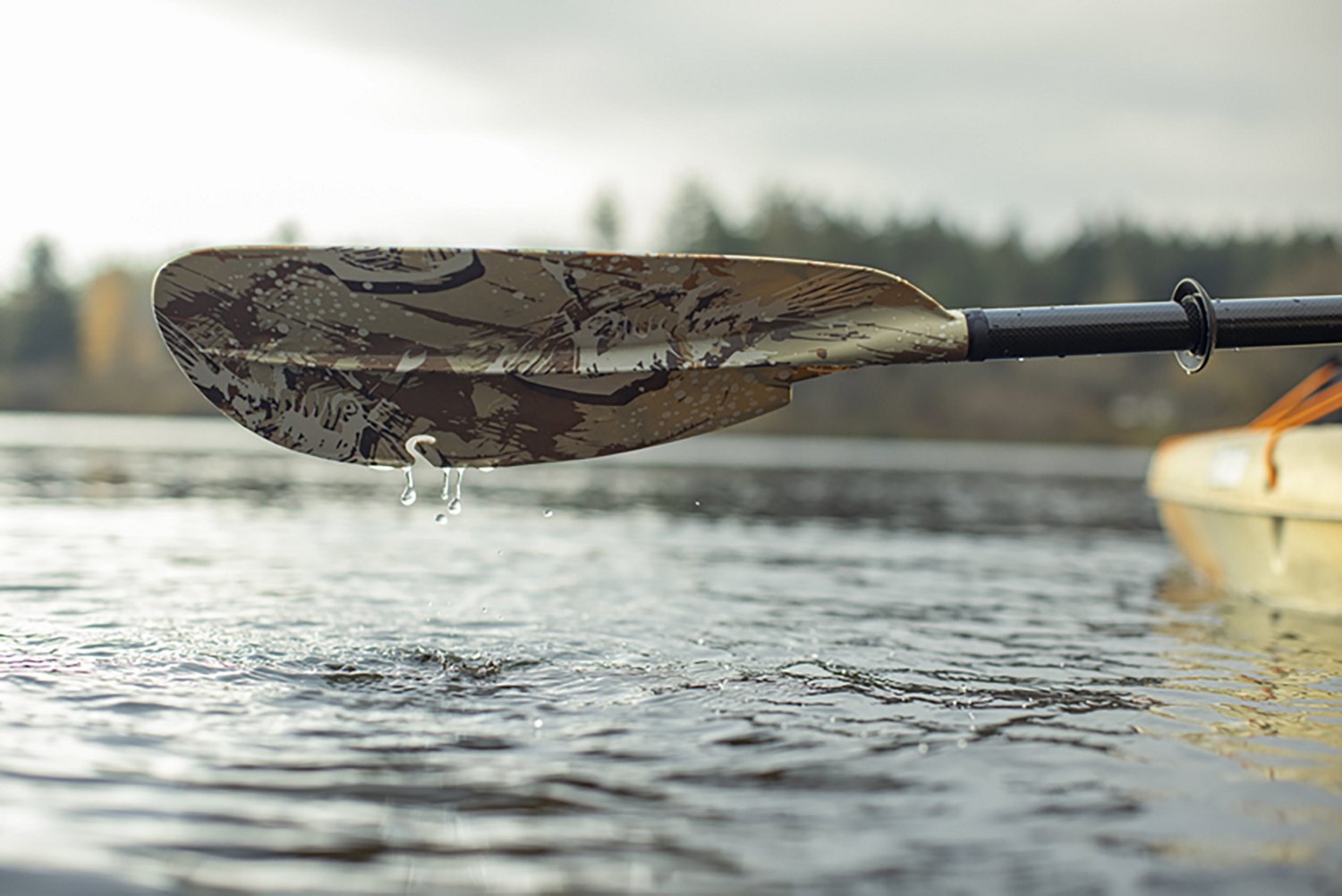 Pelican Catch Fiberglass Angler 8'2" Kayak Paddle  - view number 3