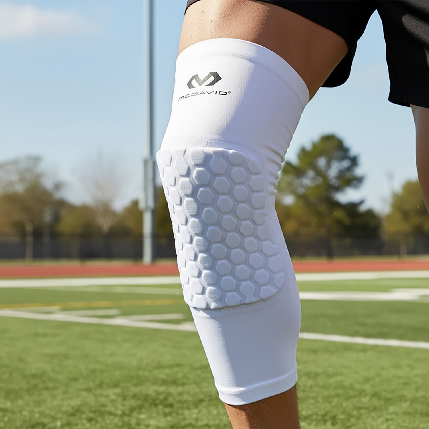 McDavid Adults' Hex Leg Sleeves - view number 3