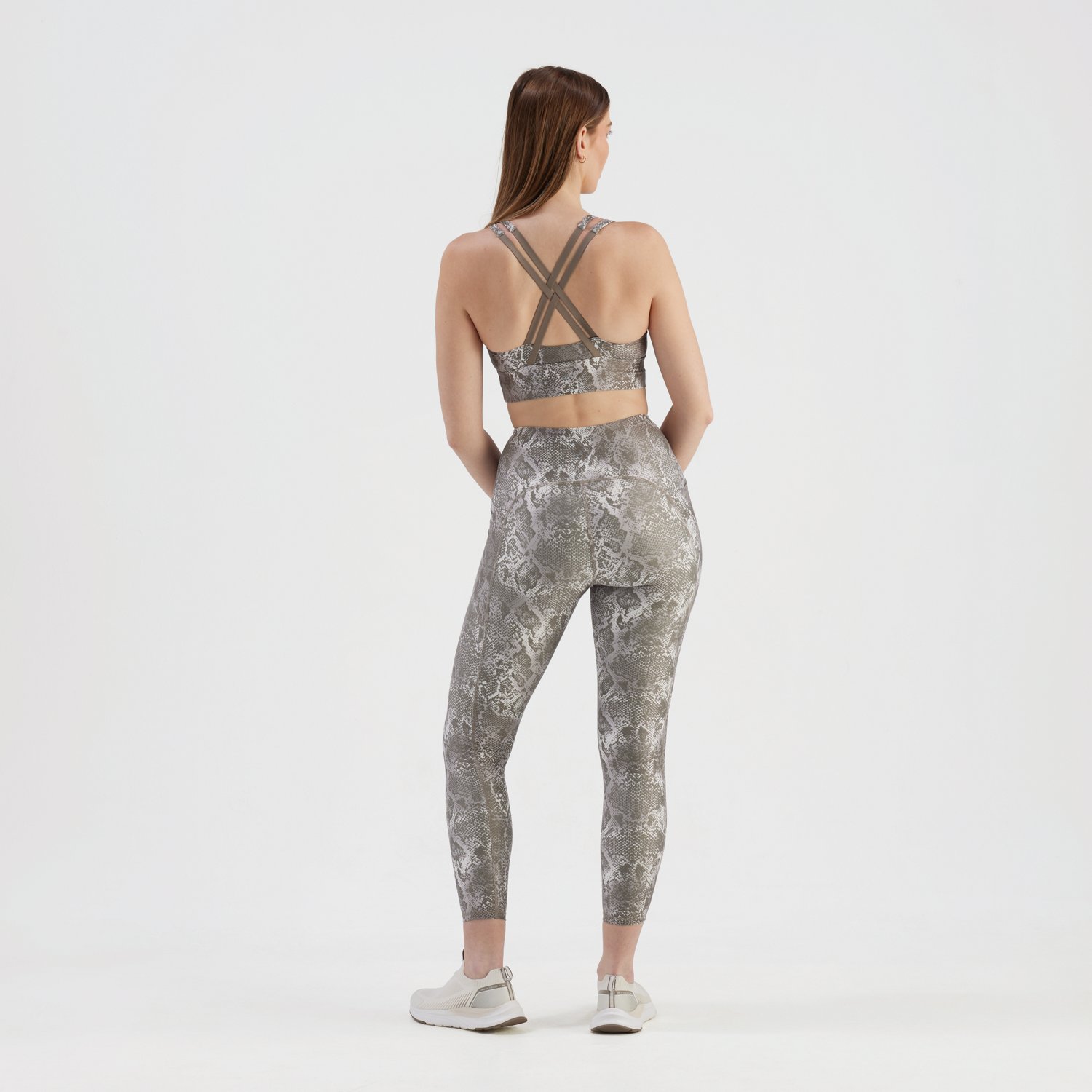 Freely Women's James Luxe Sports Bra                                                                                             - view number 3