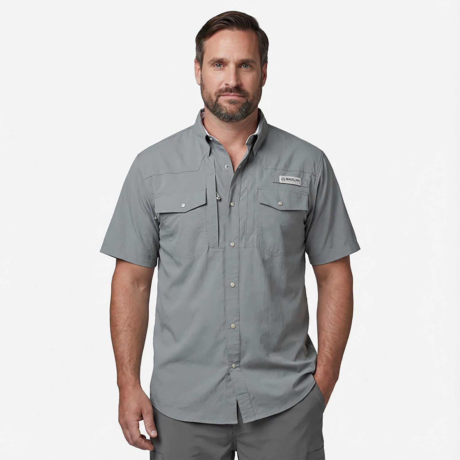 Magellan Men's Pecos River Solid Short Sleeve Shirt - view number 2