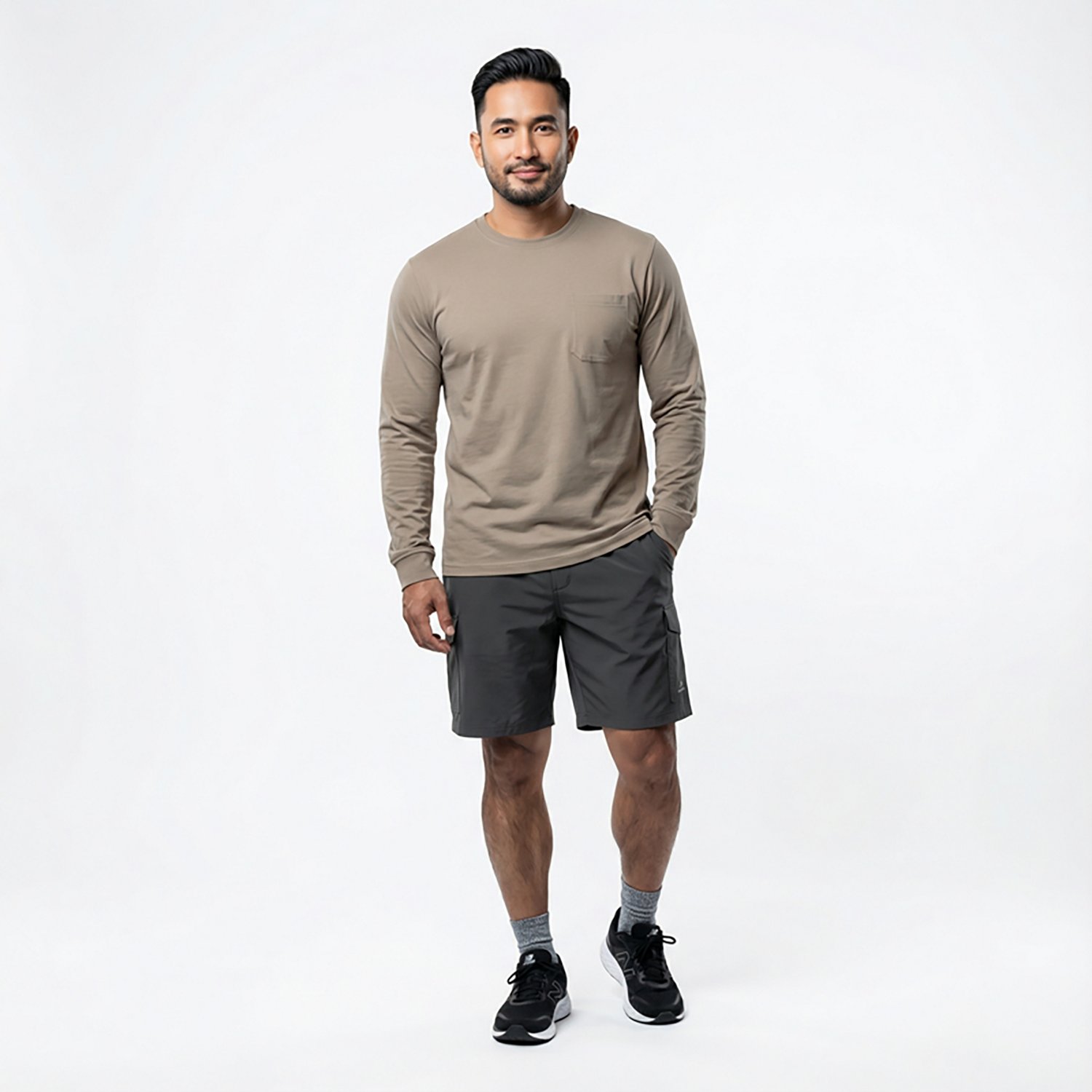 Brazos Men’s Contractor Pocket Long Sleeve T-shirt