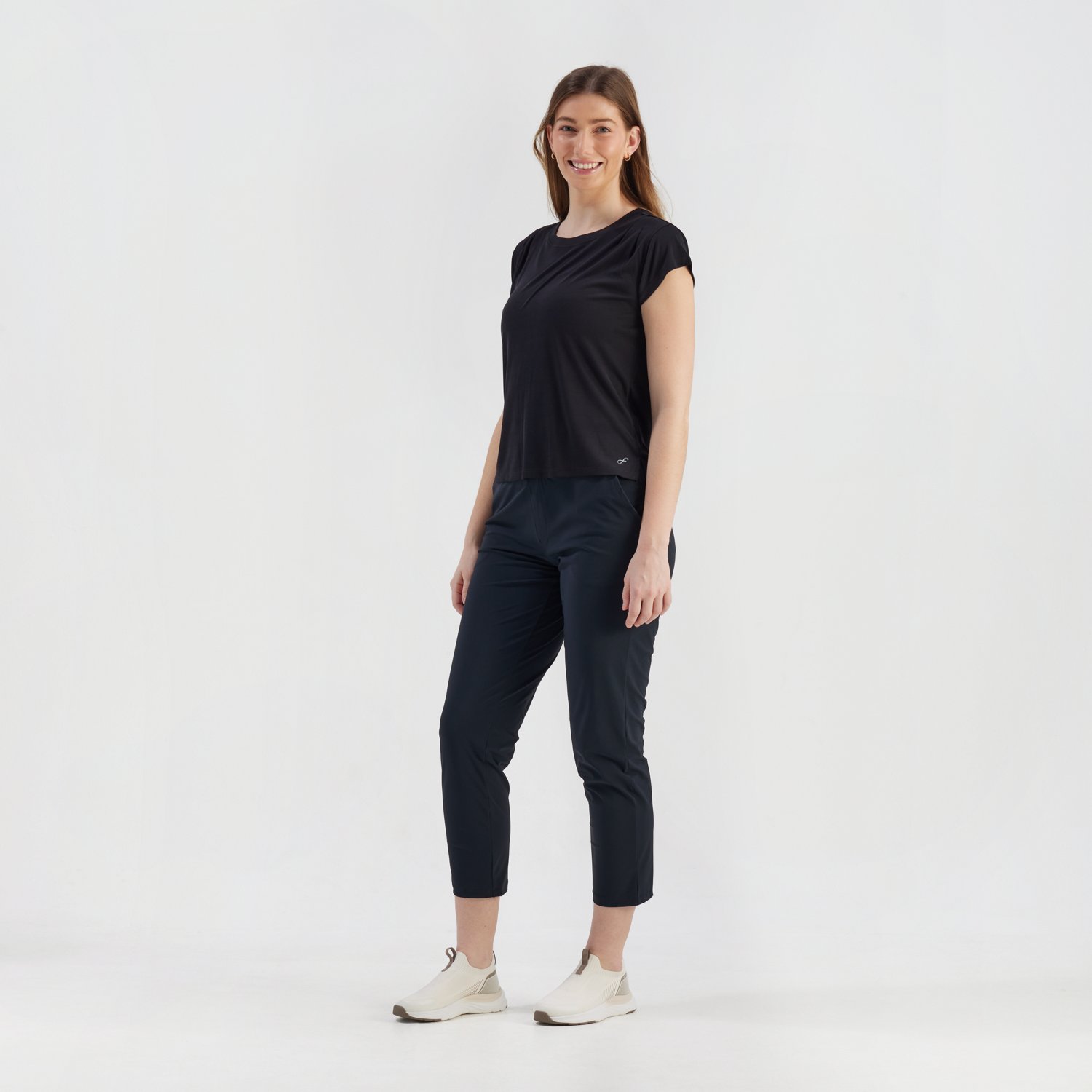 Freely Women's Charter T-shirt - view number 2