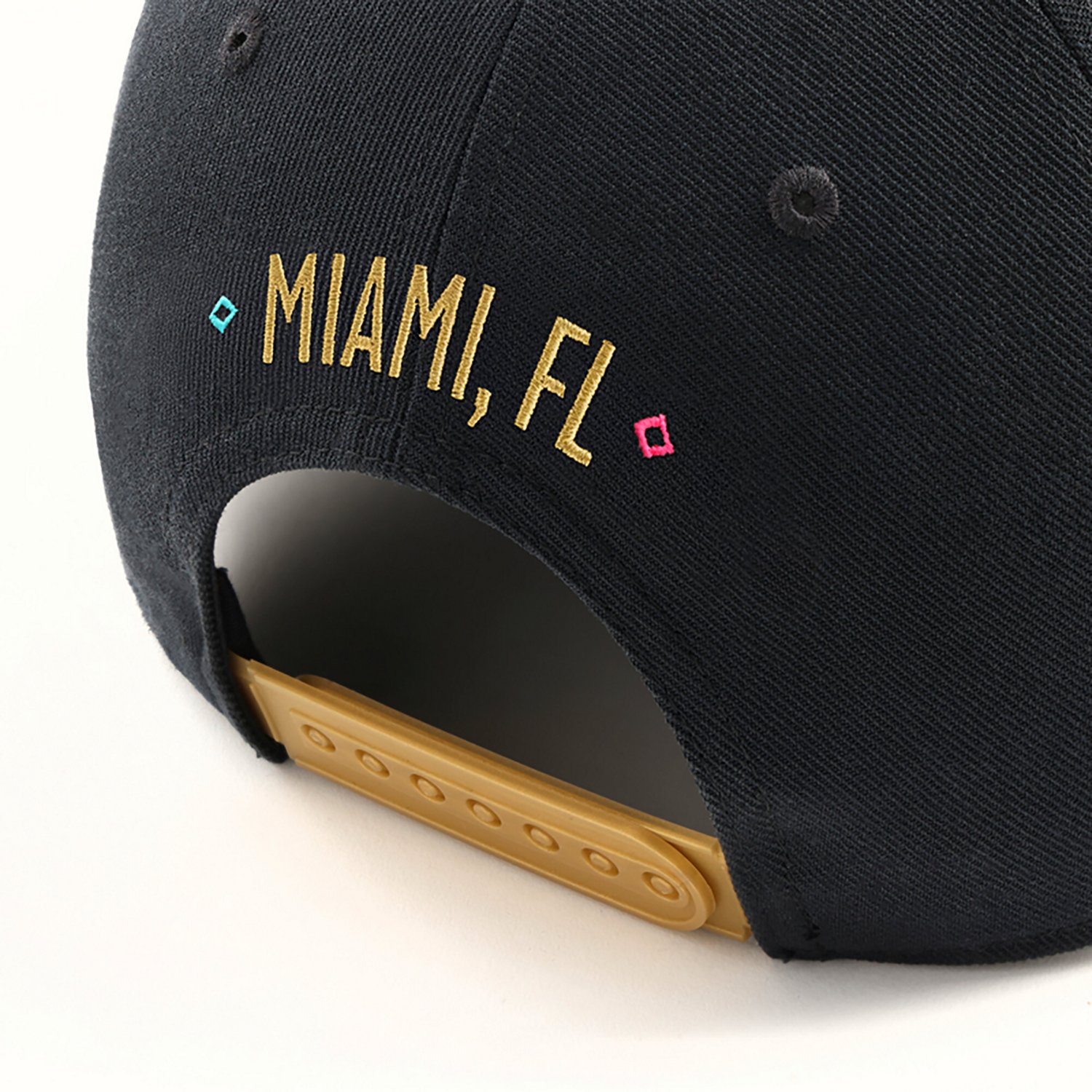 Adults' Indiana 2025 CFP National Champions Locker Room Cap - view number 6