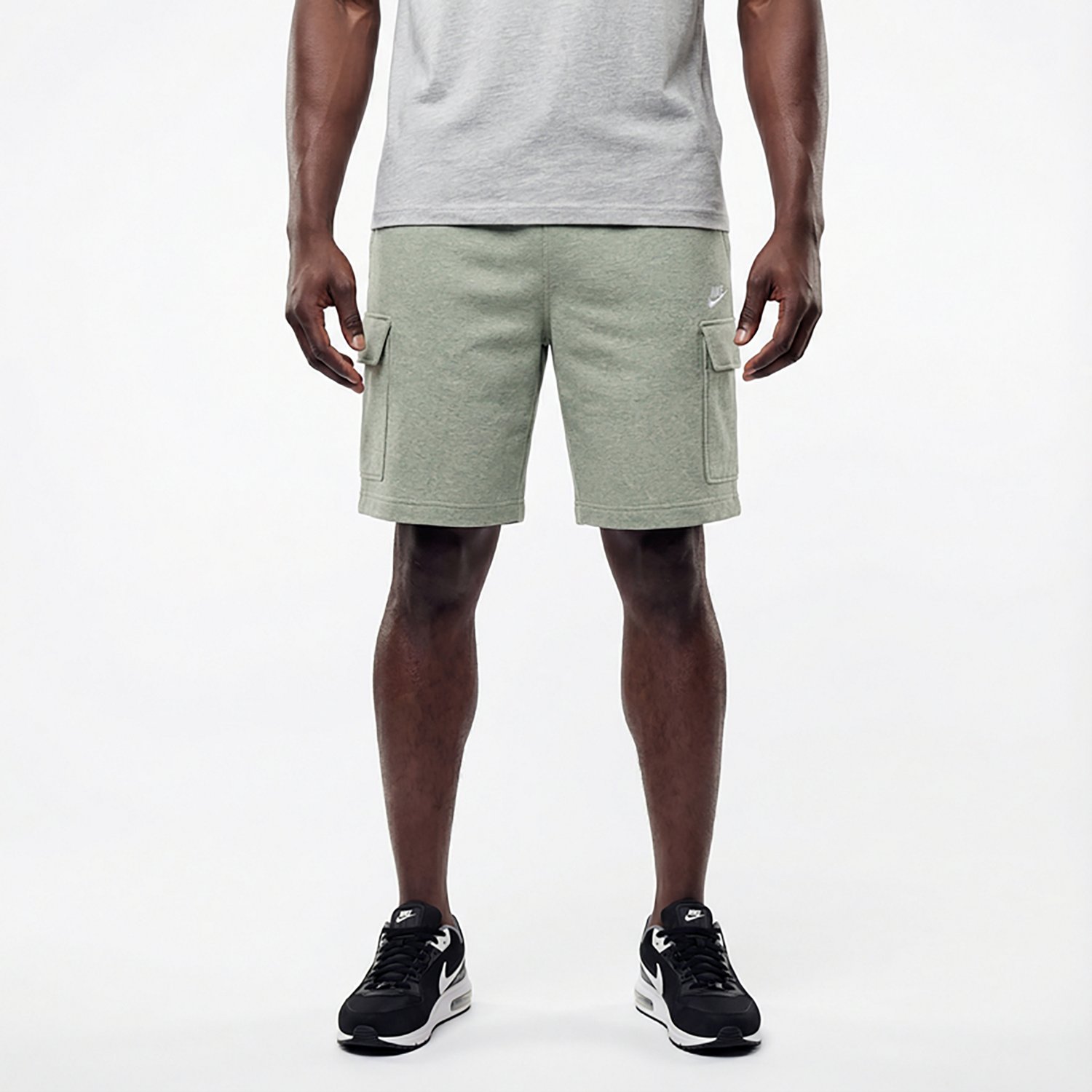 Nike Men's Club Men's Brushed Fleece Cargo Shorts 9.5 in - view number 2