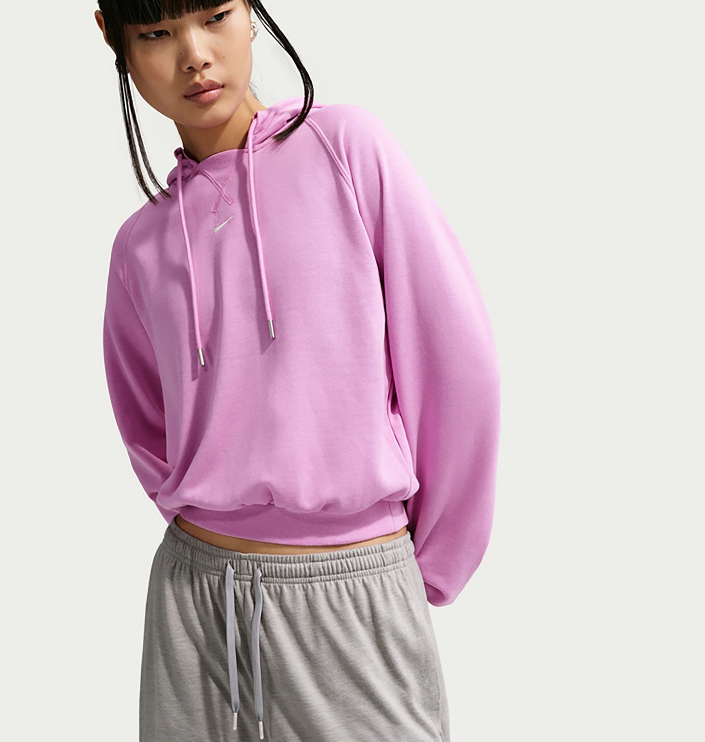 Nike Women's Nike Sportswear Chill Knit Lightweight Shorts 5 in. - view number 3