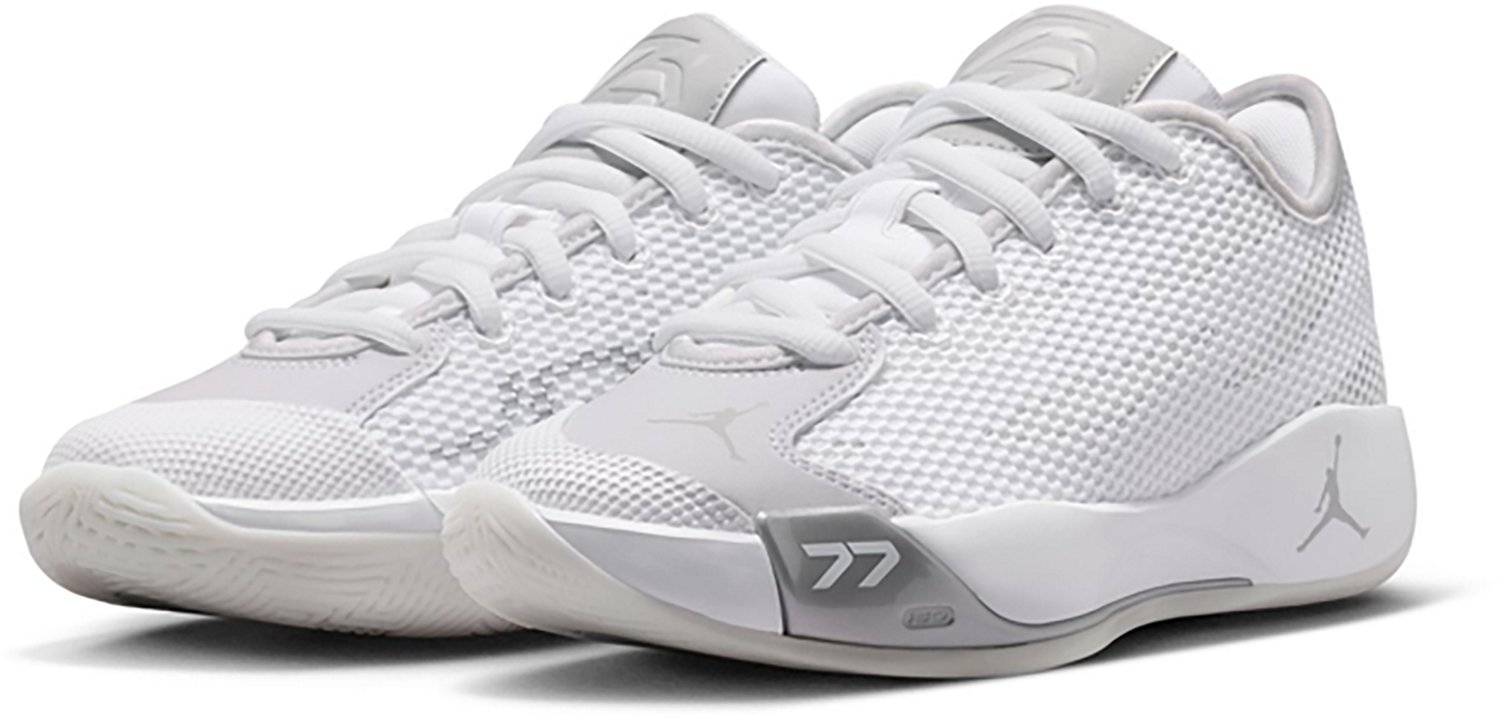 Jordan Boys' Luka .77 V2 Basketball Shoes - view number 3