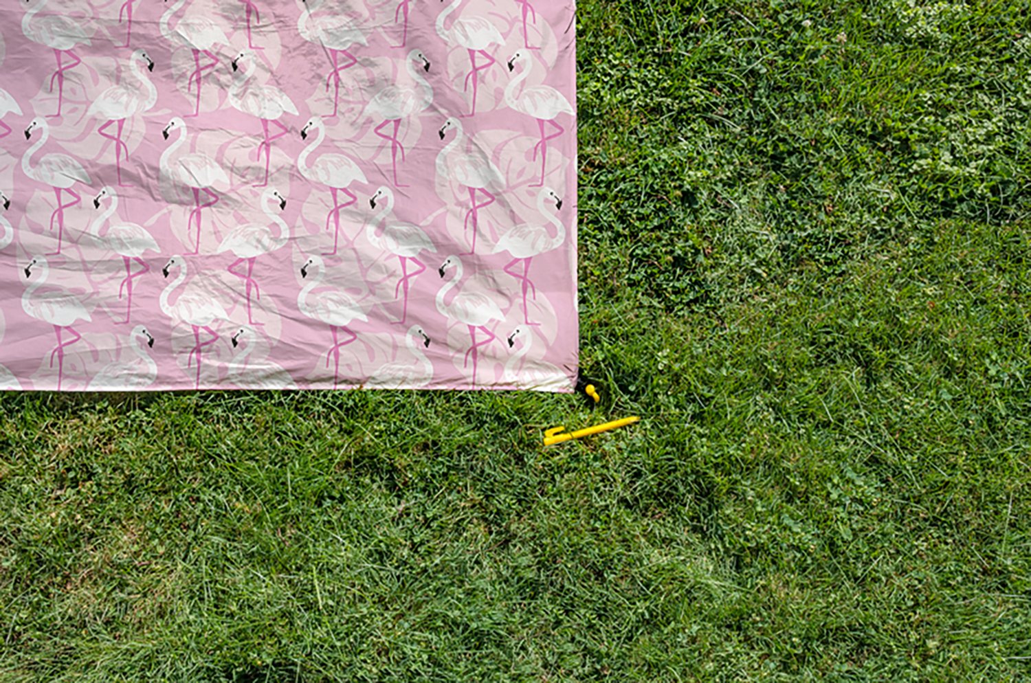 geckobrands Waterproof Lightweight Beach Blanket - view number 6