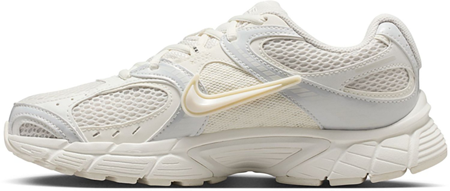 Nike Women's V5 Runner Shoes - view number 2