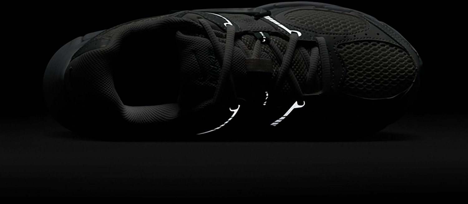 Nike Women's V5 Runner Shoes - view number 8