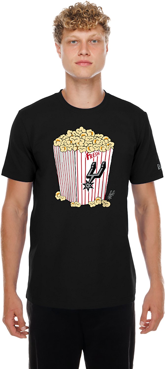 New Era Men's San Antonio Spurs Novelty Popcorn Box Short Sleeve T-shirt