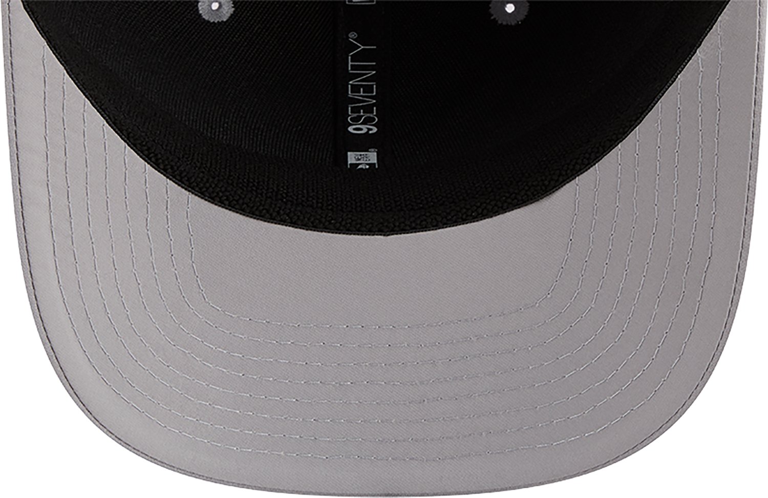 New Era Men's Boston Red Sox Sport 9SEVENTY Cap - view number 7