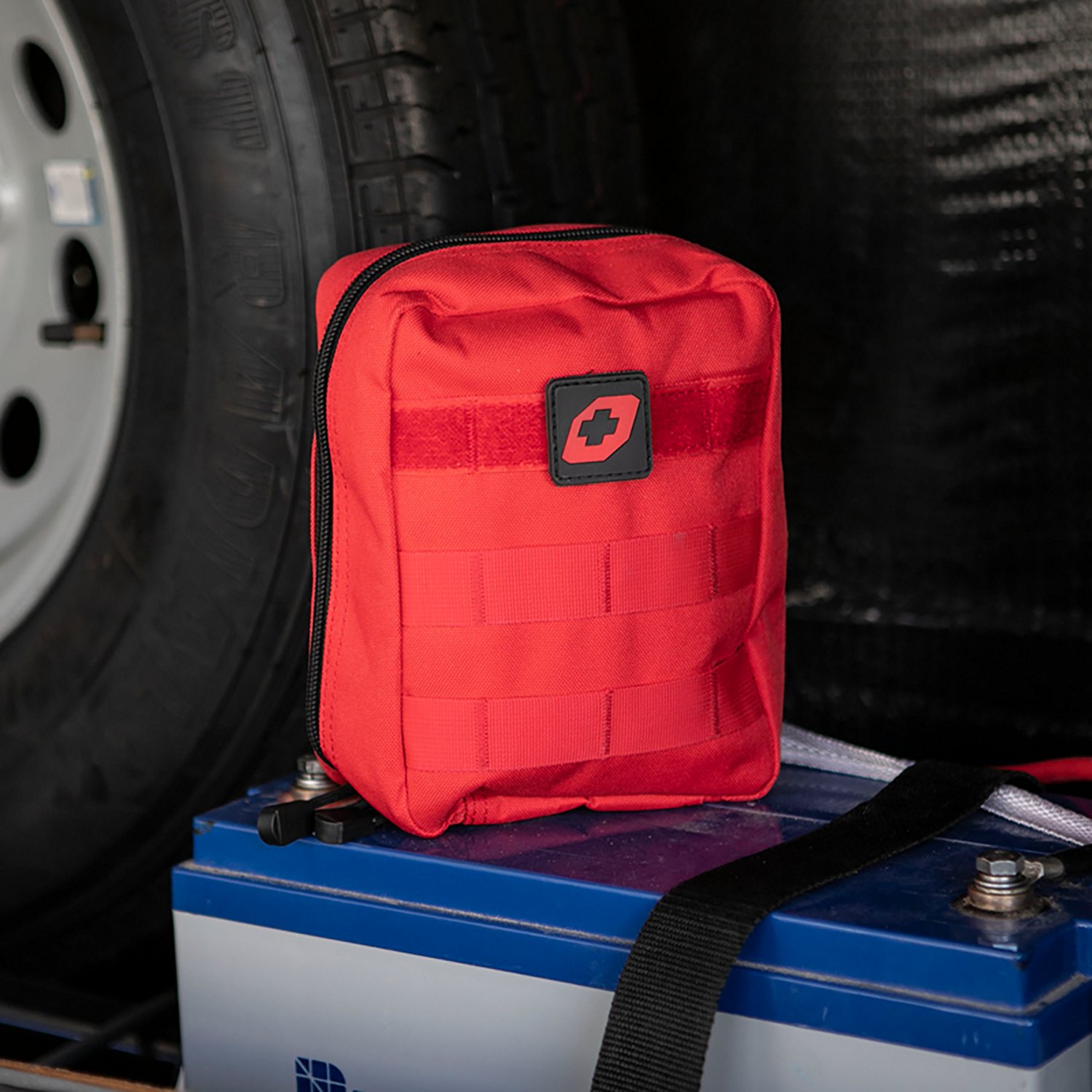 Life Gear 117-Piece First Aid And Survival Tactical Pack - view number 3