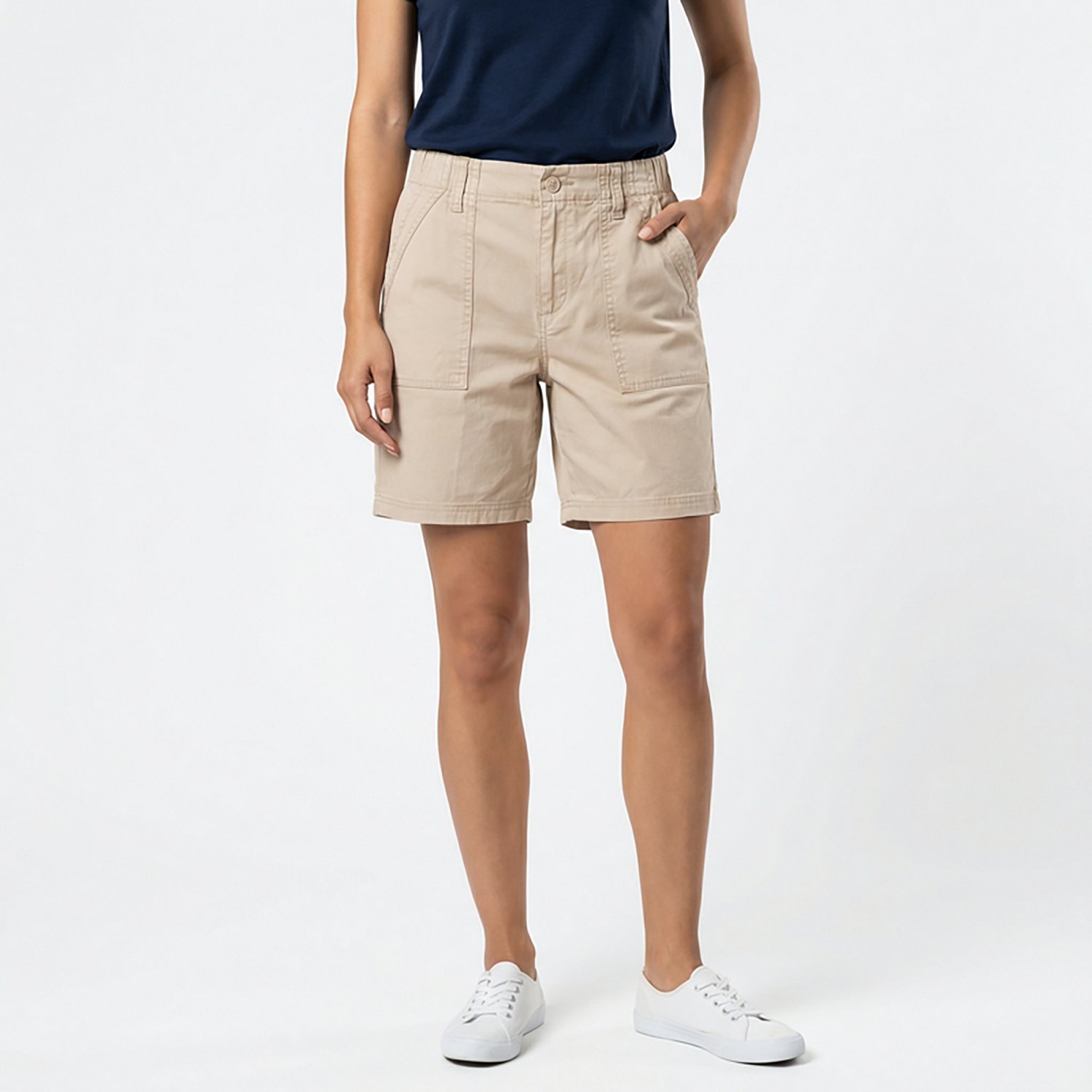 Magellan Outdoors Women's Hickory Canyon Hybrid Bermuda Shorts 7.5 in - view number 2