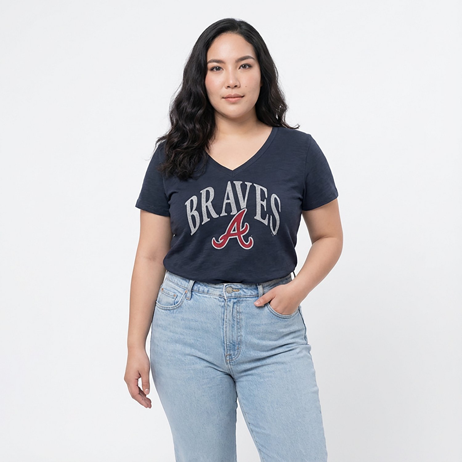 47 Brand Women's Braves Tried N True Slub Short Sleeve V-Neck T-shirt